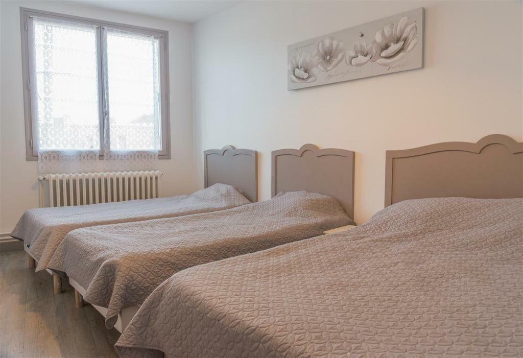 Hotel Du Cygne De La Croix Blanche Lailly-en-Val Esterno foto